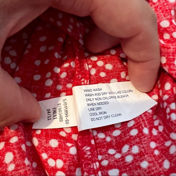 GAP Medium Red with White Poka Dot Spotted Flowy Skirt - Picture 7 of 7